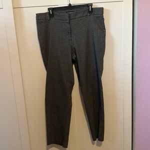 Counterparts pant size 18 color black and white